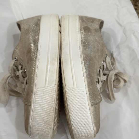 Paul Green mineral metallic size 7 platform sneaker, great condition. - Picture 7 of 9